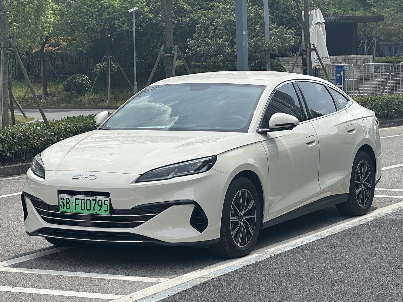 Sedan